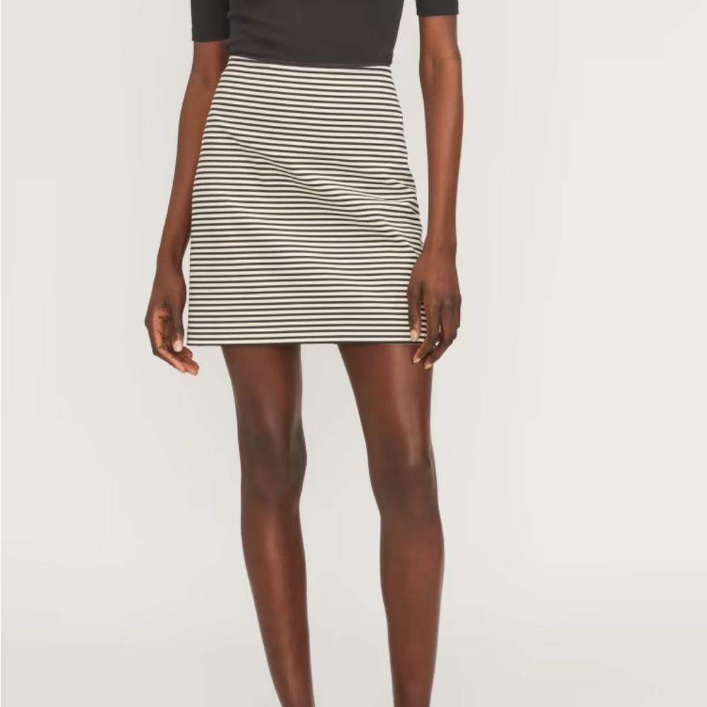 Everlane the dream mini skirt